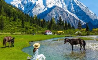 南疆杏花10日自驾游：火焰山-库木塔格沙漠-温宿大峡谷-沙漠公路-喀什古城-白沙湖-瓦罕走廓-打卡盘-推荐